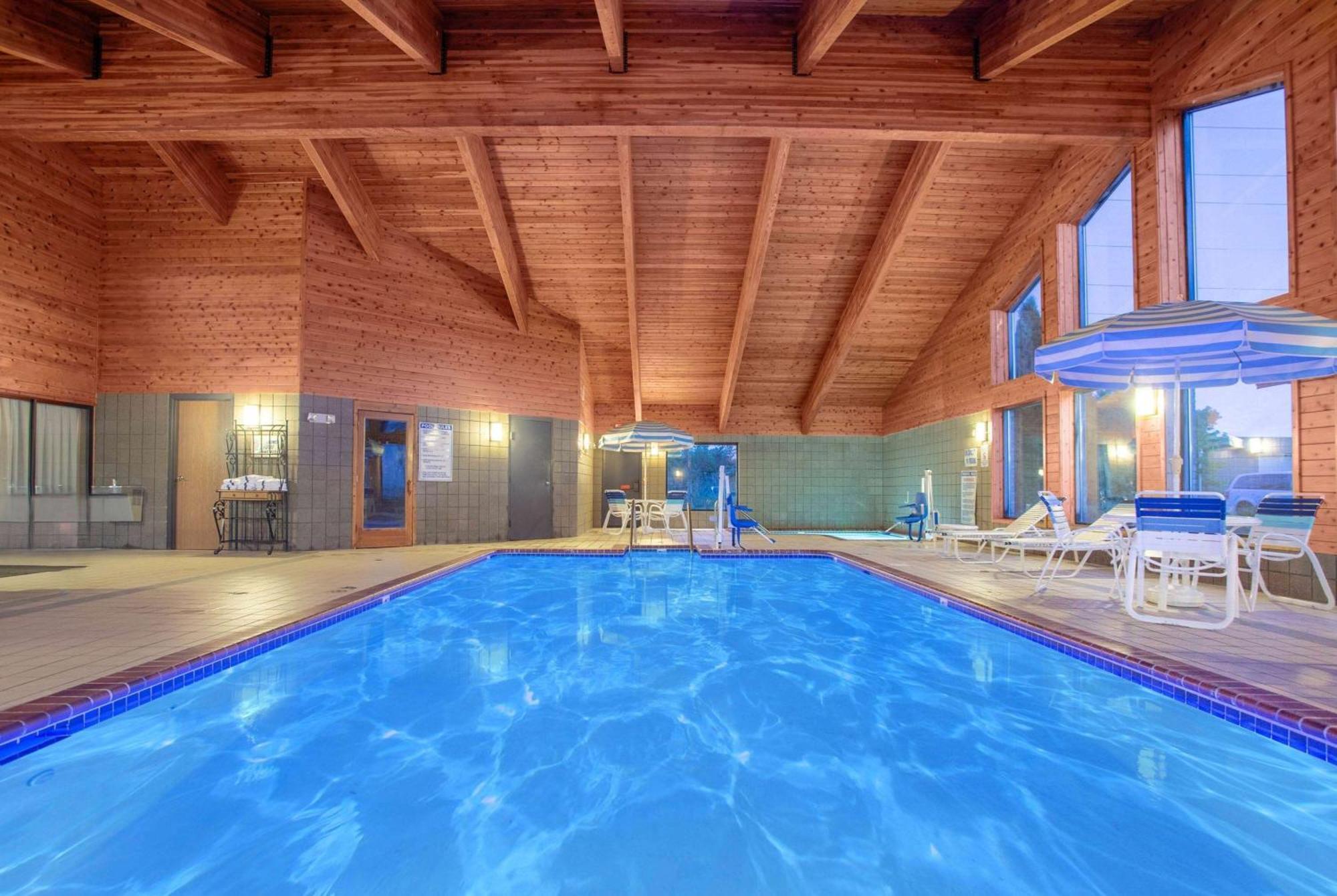 Americinn By Wyndham Hayward Luaran gambar